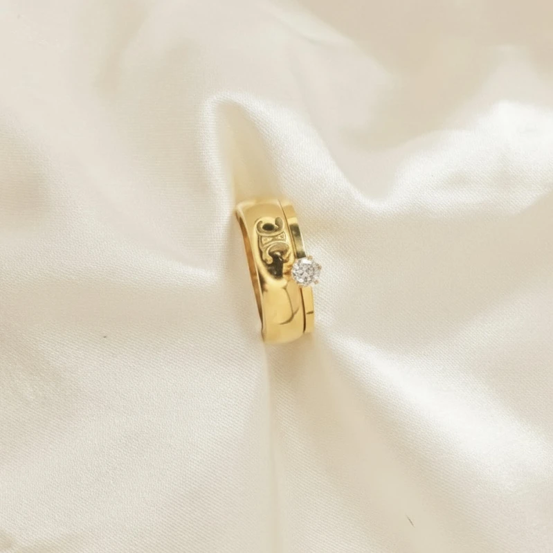 Classic Gold Solitaire stake  Ring