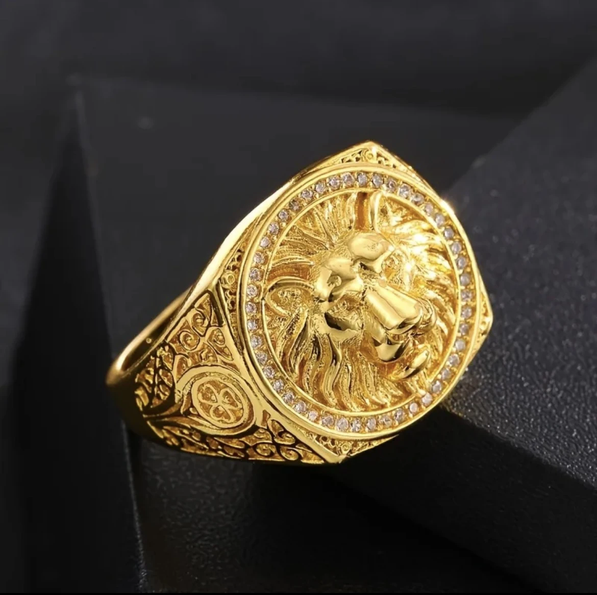 Royal Valor Lion Ring