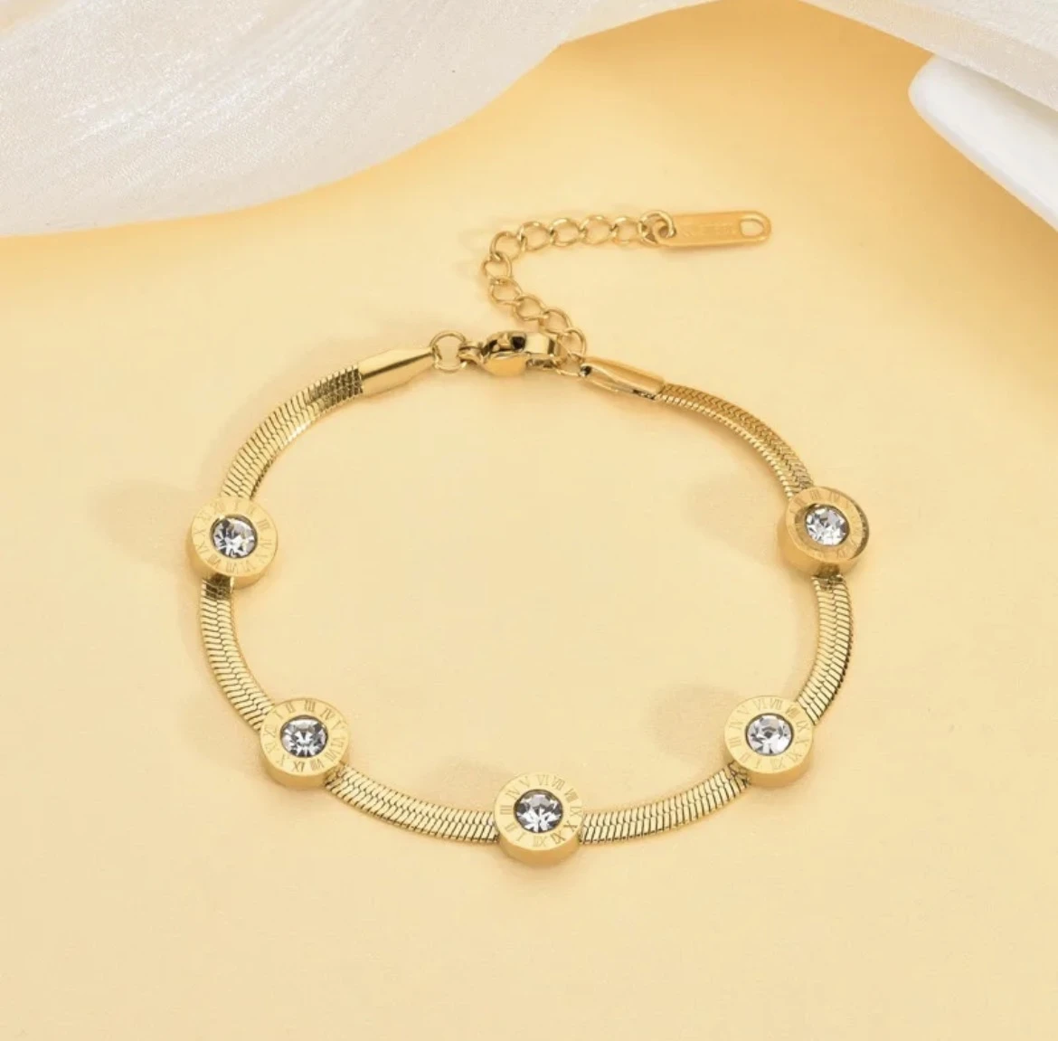 The Roman Radiance Bracelet