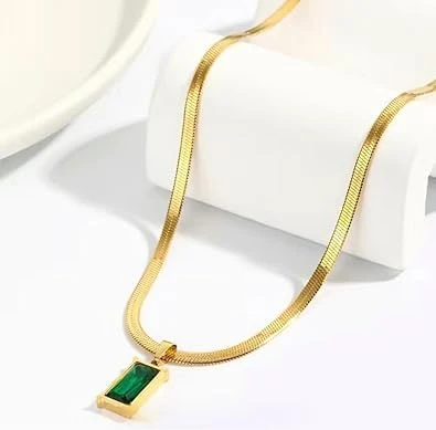 Green Emerald Pendant Necklace