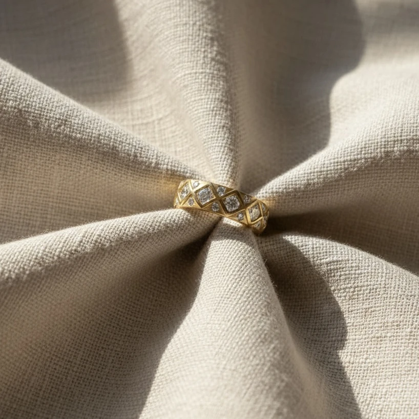 Majestic cross Glow Ring