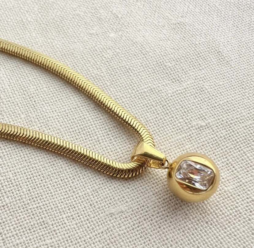 White Gemstone Embedded Necklace