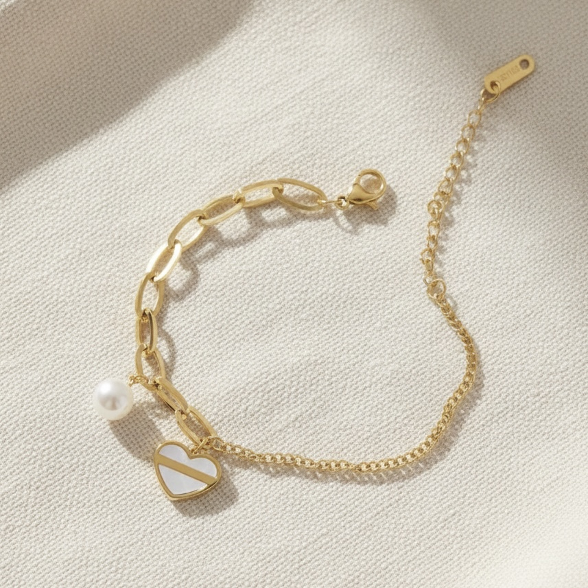 Lustre Heart & Link Bracelet