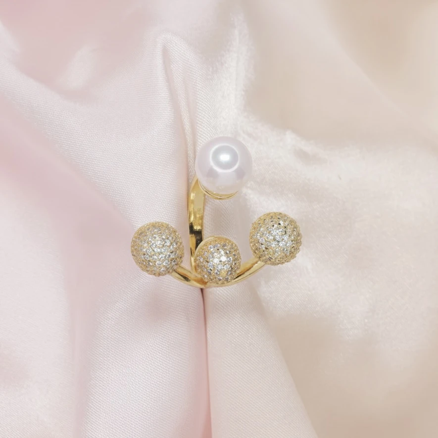 Open Shank Floral Pearl Diamond Ring