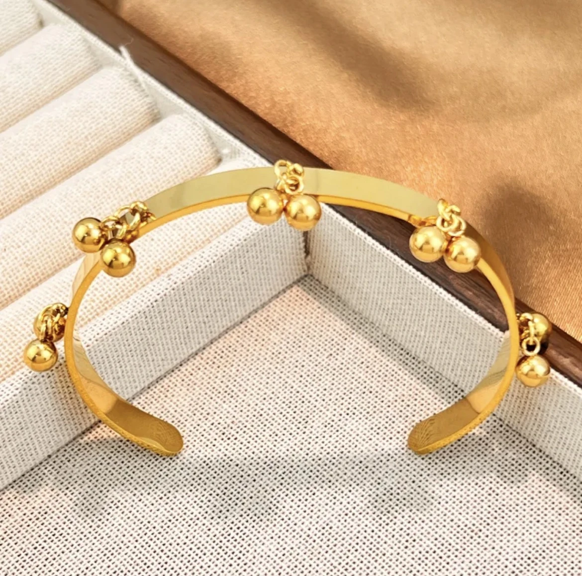 Twinkle Drop Bangle