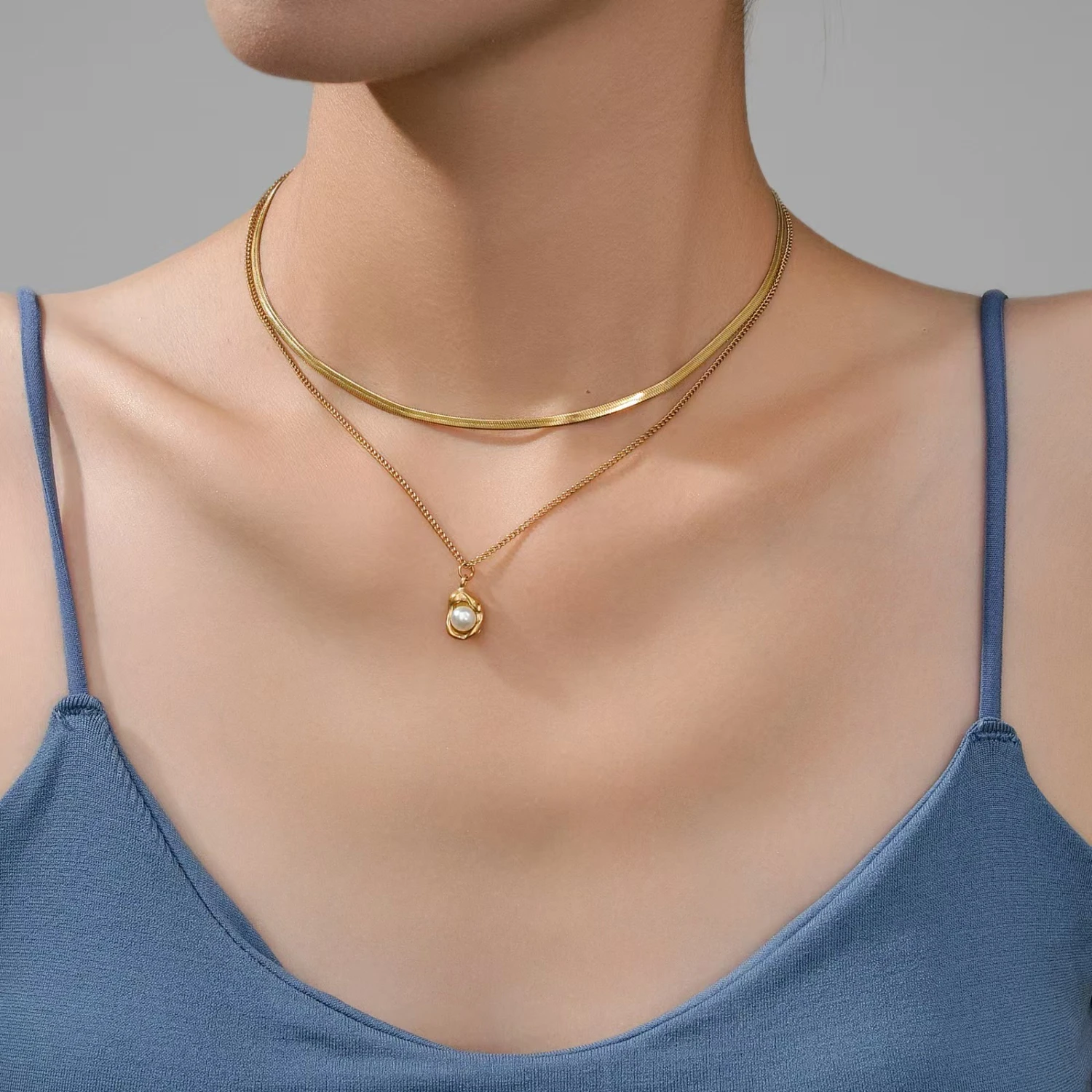 The Pearl Shell Layered Necklace